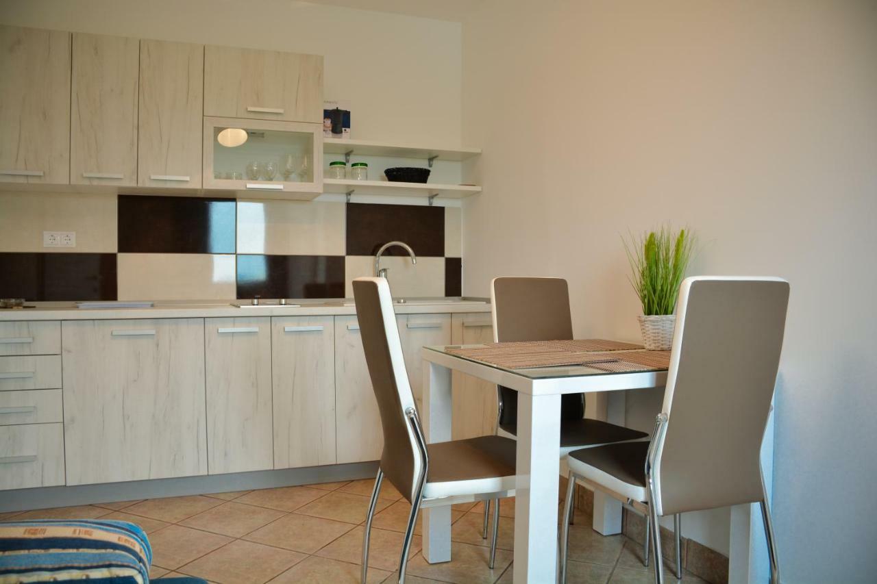 ברז'יס Farm Stay Zevnik מראה חיצוני תמונה